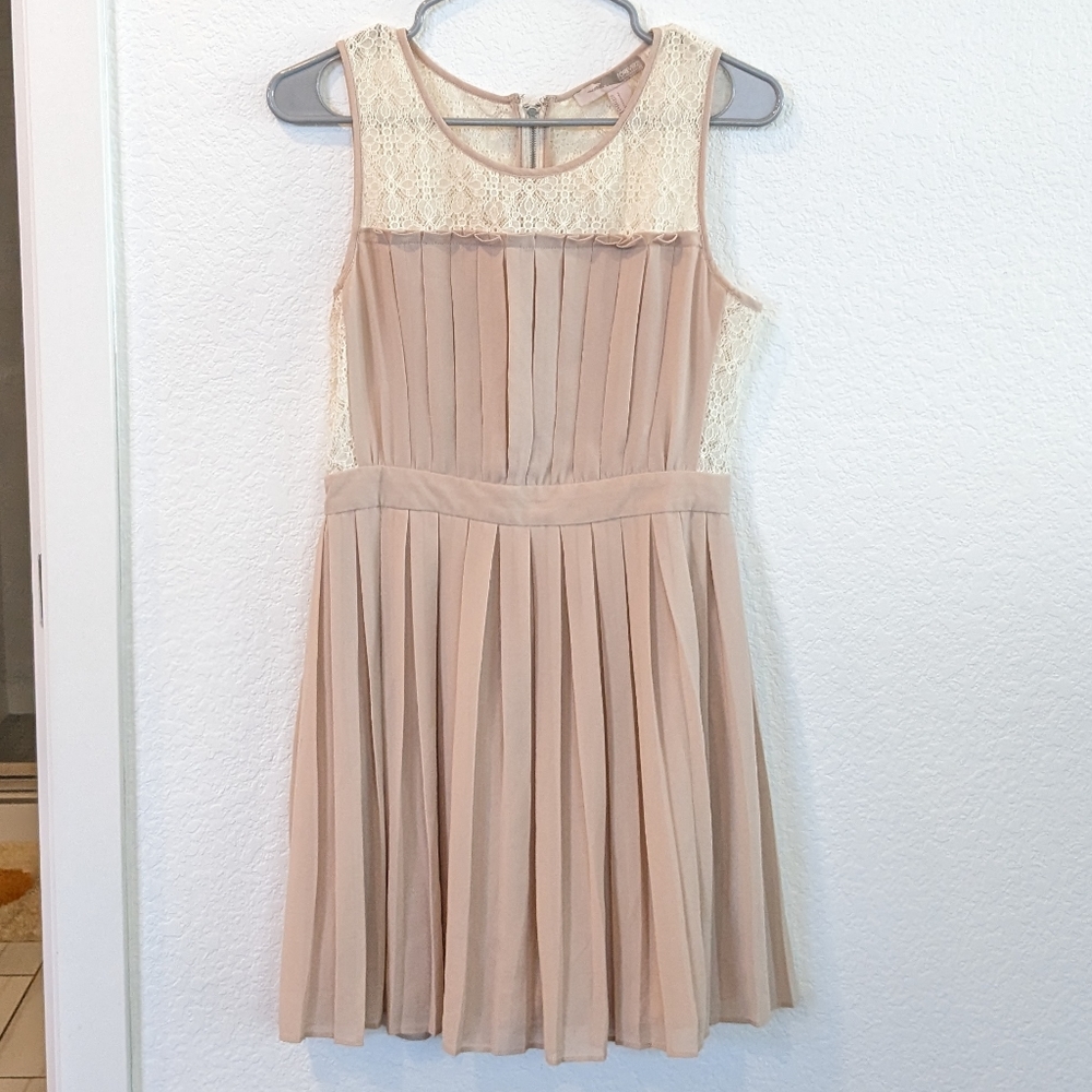 Lace and chiffon sun dress